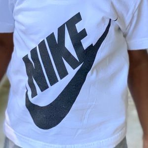 Meet your Posher, Dalicia